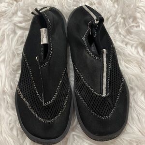 Black Watershoes